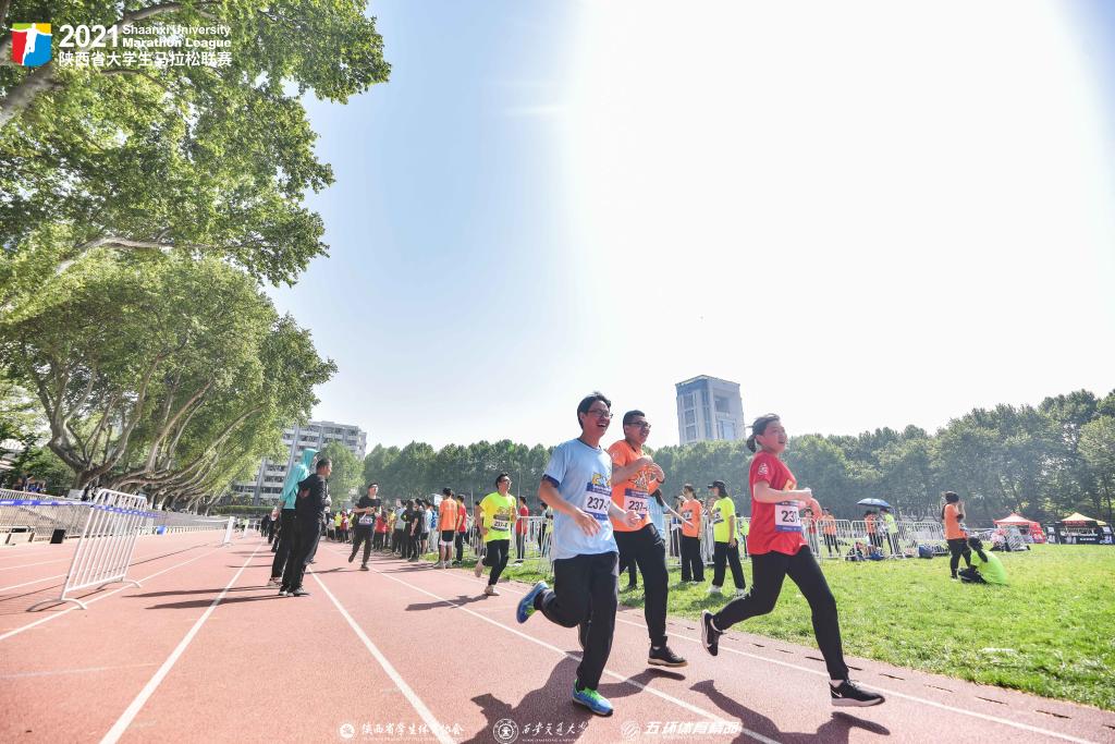 免费跑步的操场西安市 F07DA8316452E245CA1C75267DD_FC11EB02_1F2FD.jpg?e=.jpg