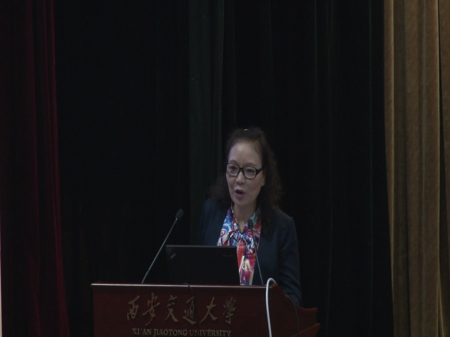 护理系系主任李小妹讲话