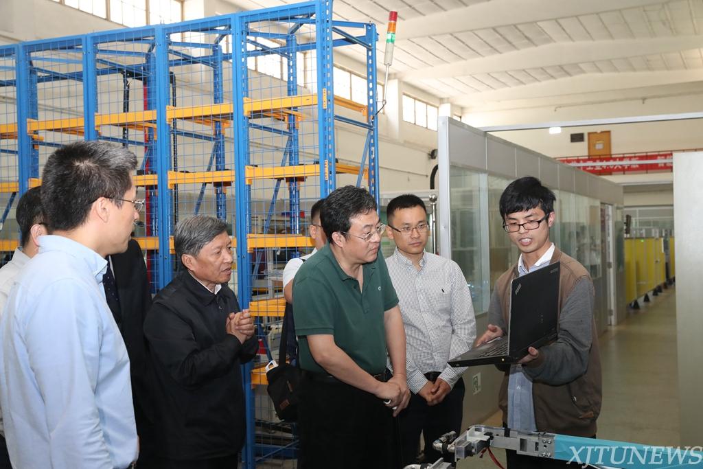 国家发改委社会司司长欧晓理一行调研西安交大“双一流”建设滑板初学者开始怎么练