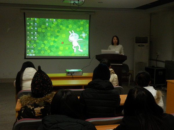 学姐讲解经济类学科学习方法