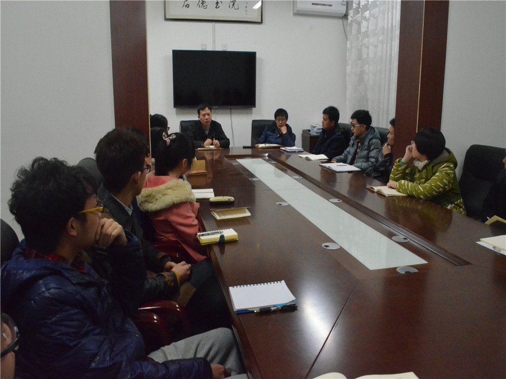 启德书院召开学生干部座谈会