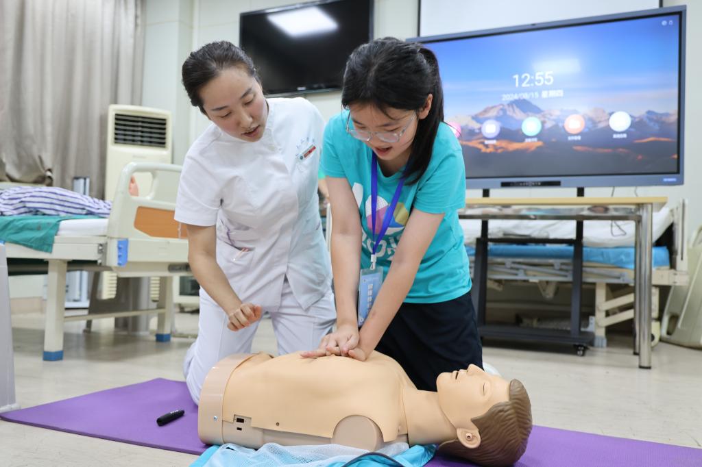 西安交大二附院医学人文体验日 触摸医学温度 感受人文关怀